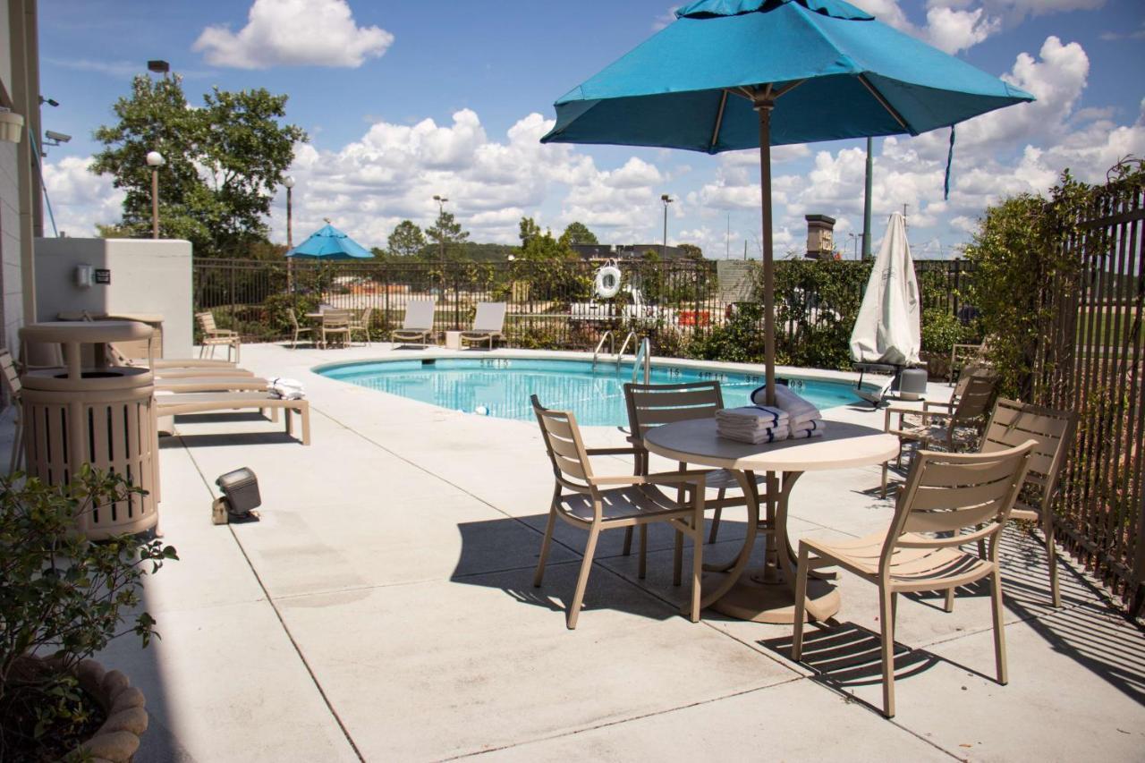 Hampton Inn Tuscaloosa - East Exterior photo