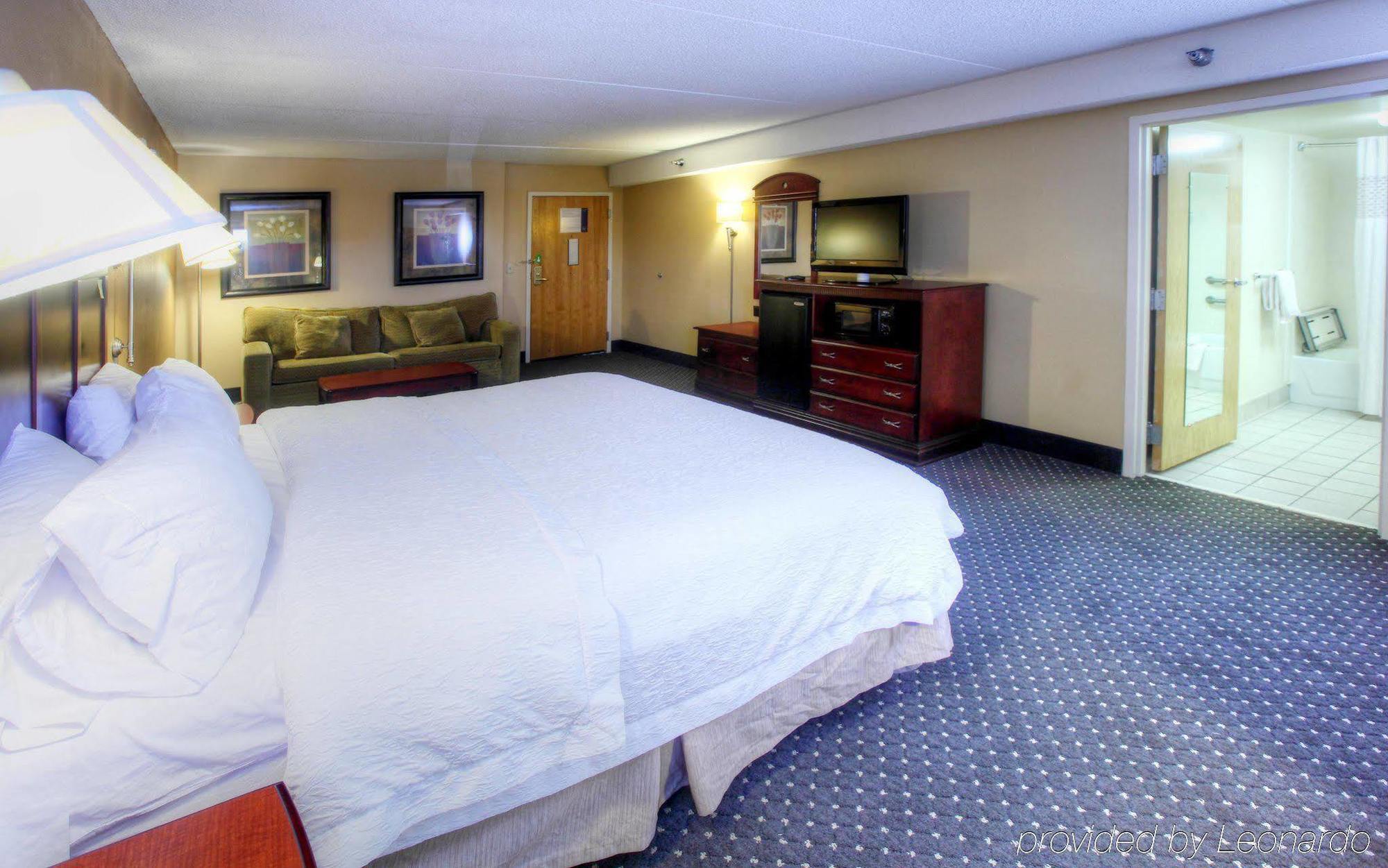 Hampton Inn Tuscaloosa - East Exterior photo