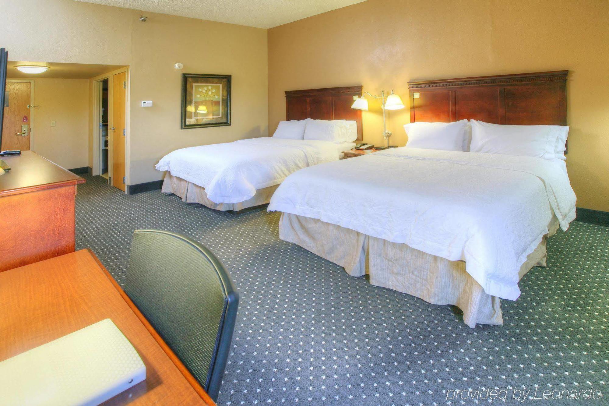 Hampton Inn Tuscaloosa - East Exterior photo